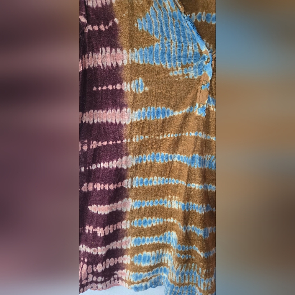 YFB Young Fabulous & Broke Tie Dye 100% Linen Top Size Small - Picture 4 of 8